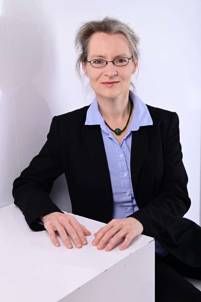 Dr. Dagmar Wolff