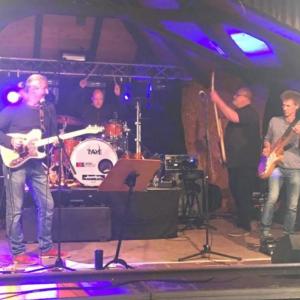 alle Kollegen zusammen...