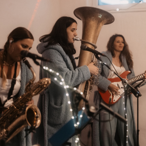 @ JollySchwarz, Band Evekind Liverudel