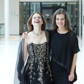 Sylvia Bleimund und Christina Worthmann (NOPhoto)