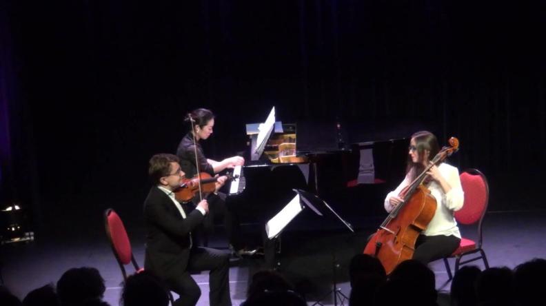 Piano Trio Classique Sergei Bolotny violin Keiko Sakuma piano Noelle Weidmann cello