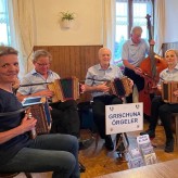 Restaurant Au in Adliswil mit Gastmusikantin Brigitte Göring