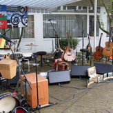 Treten wir näher und sehen uns ein wenig um...