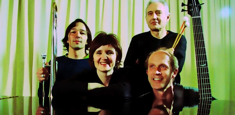 Nick Gutersohn, Posaune, M.K., Marco Käppeli, Drums, Jan Schlegel, E-Bass Nick Gutersohn, Posaune, M.K., Marco Käppeli, Drums, Jan Schlegel, E-Bass
