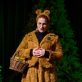 Larissa Angelini (Frau Immergrün) © Maria Cheilopoulou 