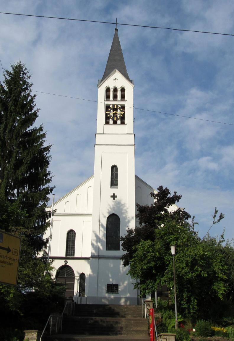 Die Martin-Luther-Kirche in St. Ingbert