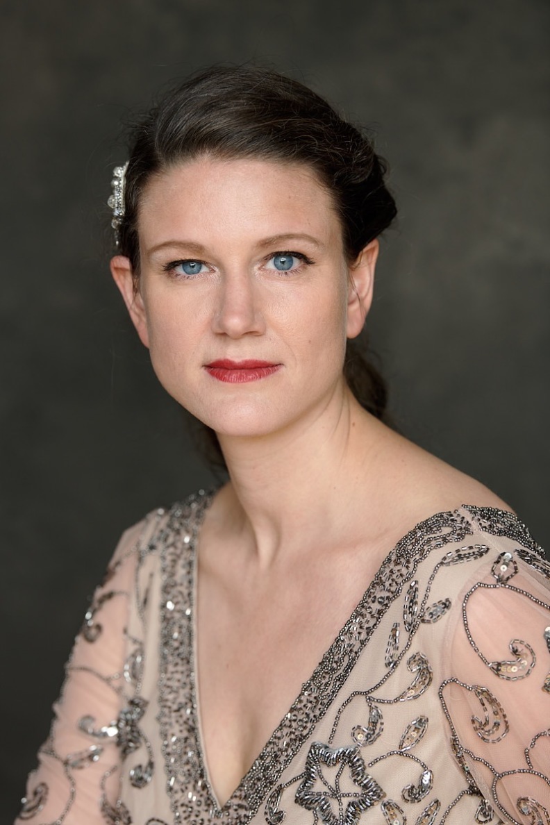 Irmke von Schlichting / La Maestra Irmke von Schlichting / La Maestra