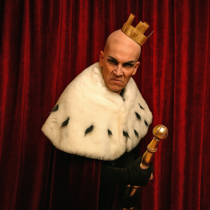 KOENIG BOBECHE - Ritter Blaubart (J. Offenbach) Staatstheater Cottbus ©Marlies Kross