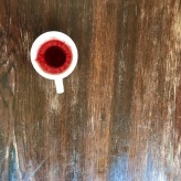 (solange ich Menstruationsblut produziere, arbeite ich damit) Die Pupille © Carola Schaal