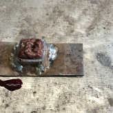 2026-02-09 (solange ich Menstruationsblut produziere, arbeite ich damit) Serie Schweißerei 44.heic