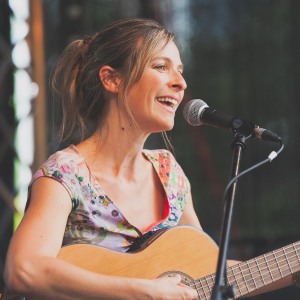 Isabel Jasse_Singer/Songwriter14