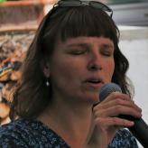 Elisabeth Wetzel mit ELIRO DADI