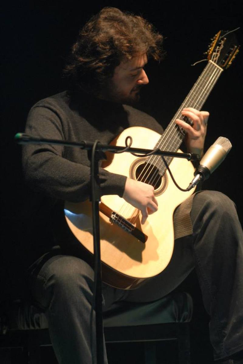 Antonio Mascolo - Classical guitar