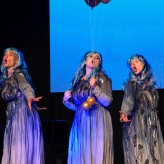 Wertinger Festspiele - R. Wagner: "Das Rheingold" - v.l.: Ilme Stahnke (Wellgunde), Isabella Pany (Woglinde), Franziska Bader (Floßhilde)