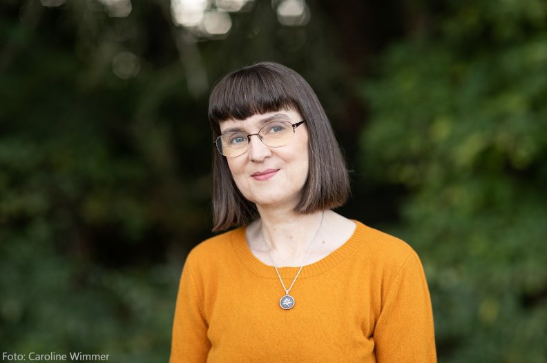 Porträtfoto Maike Suter