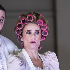 Berta in Il barbiere di Siviglia (Giulio Mastrototalo, Anke Krabbe, César Cortés, Kimberley Boettger-Soller) Inszenierung: M. Lenhard